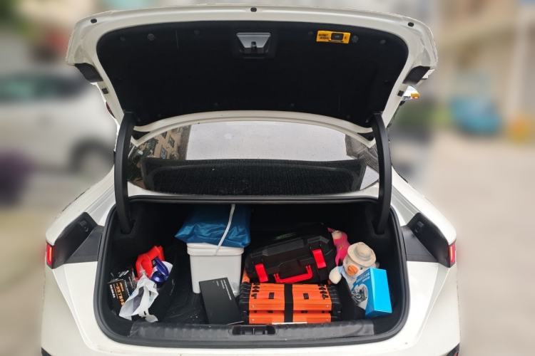 Used Lynk & Co 07 2024 EM-P 126 Long-Range Ultra Trunk