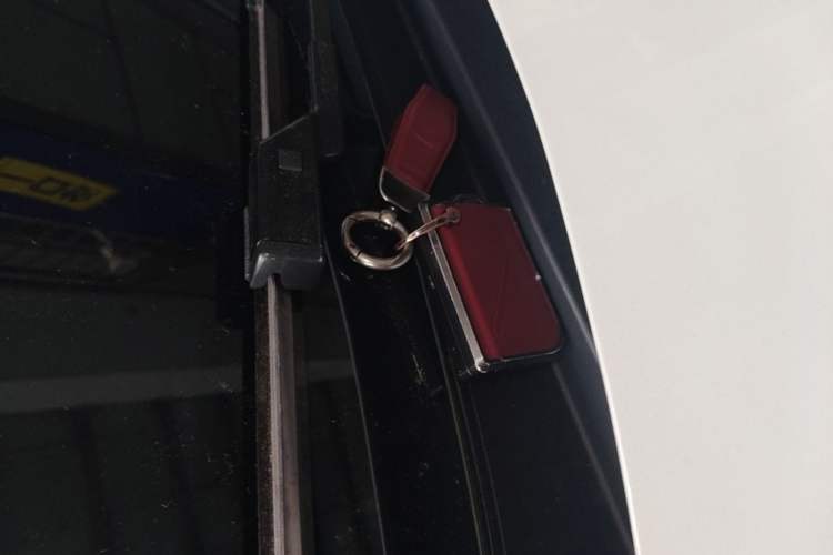 Used Lynk & Co 07 2024 EM-P 126 Long-Range Pro Vehicle Key
