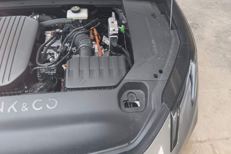 Used Lynk & Co 07 2026 Model 126 Long-Range Ultra Engine Bay Left
