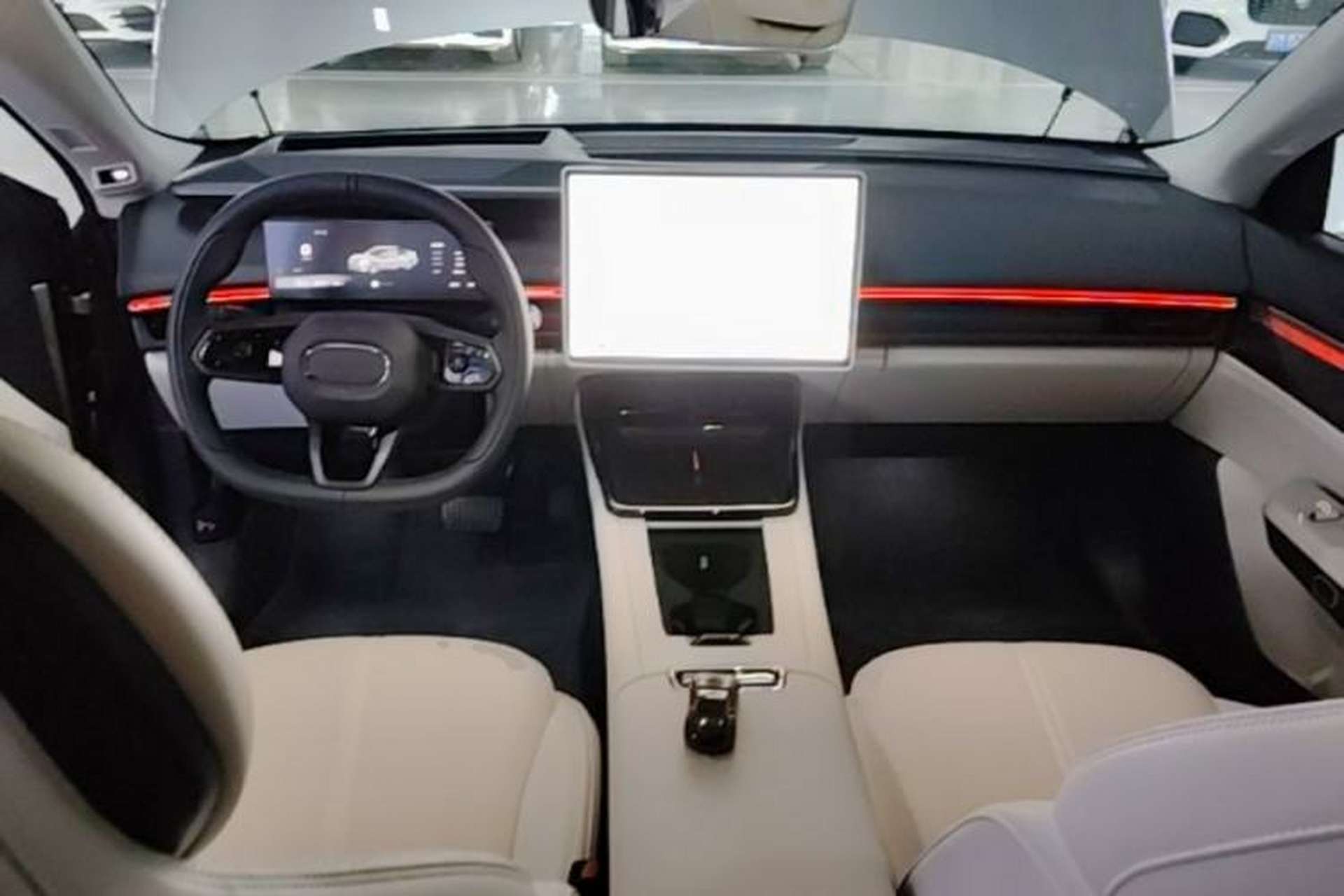 Used Lynk & Co 07 2026 Model 126 Long-Range Ultra Center Console