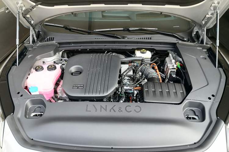 Used Lynk & Co 07 2026 Model 126 Long-Range Ultra Engine Bay