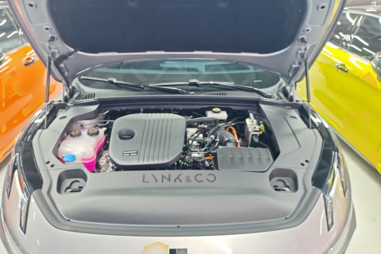 Used Lynk & Co 07 2026 Model 126 Long-Range Ultra H7 Engine Bay