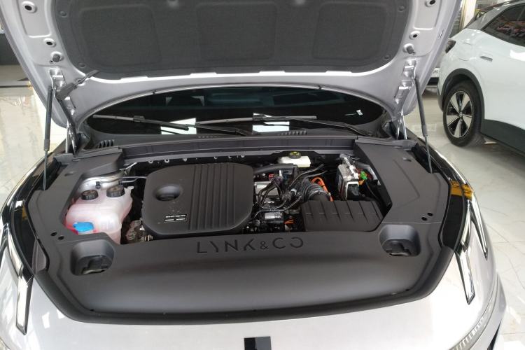 Used Lynk & Co 07 2026 Model 126 Long-Range Ultra Engine Bay