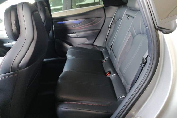Used Lynk & Co 07 2026 Model 126 Long-Range Ultra Interior 4