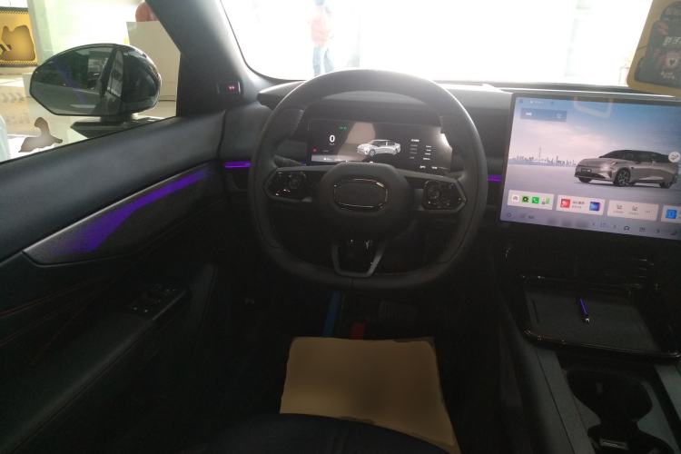 Used Lynk & Co 07 2026 Model 126 Long-Range Ultra Steering Wheel