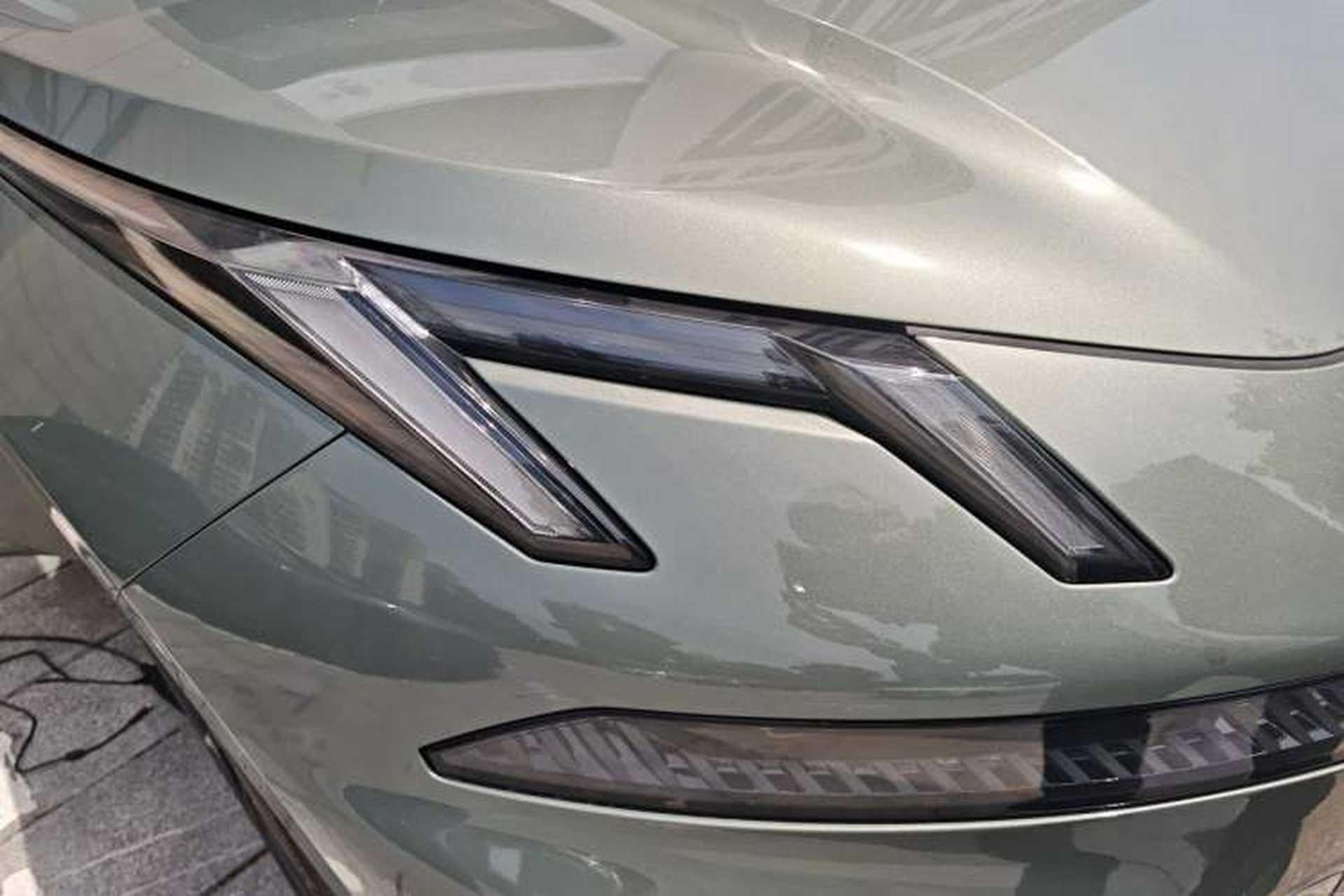 Used Lynk & Co 07 2026 Model 126 Long-Range Ultra Right Front Headlight