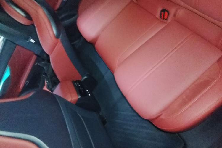 Used Lynk & Co 07 2026 Model 126 Long-Range Ultra H7 Left Rear Seat
