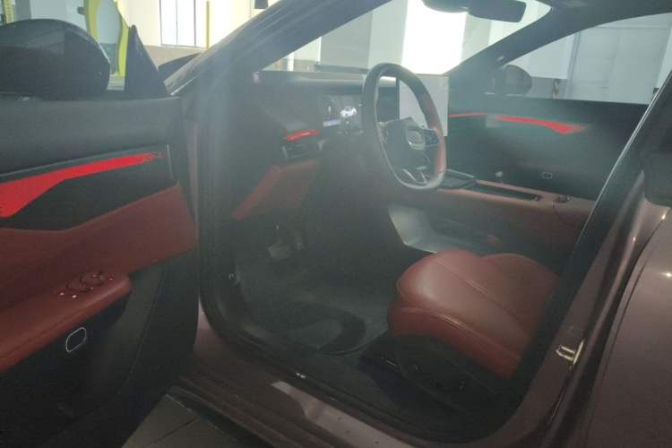 Used Lynk & Co 07 2026 Model 126 Long-Range Ultra H7 Driver Seat