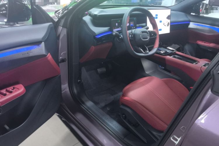 Used Lynk & Co 07 2026 Model 126 Long-Range Ultra H7 Driver Seat