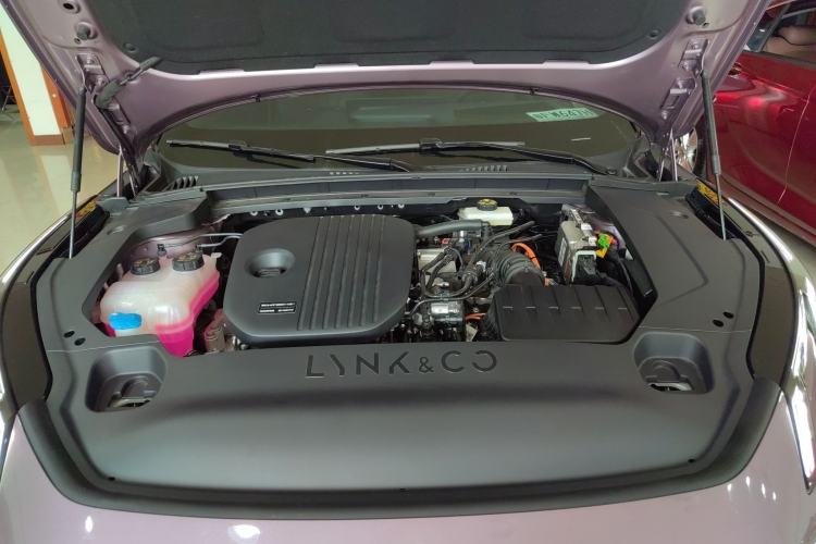 Used Lynk & Co 07 2026 Model 126 Long-Range Ultra Engine Bay