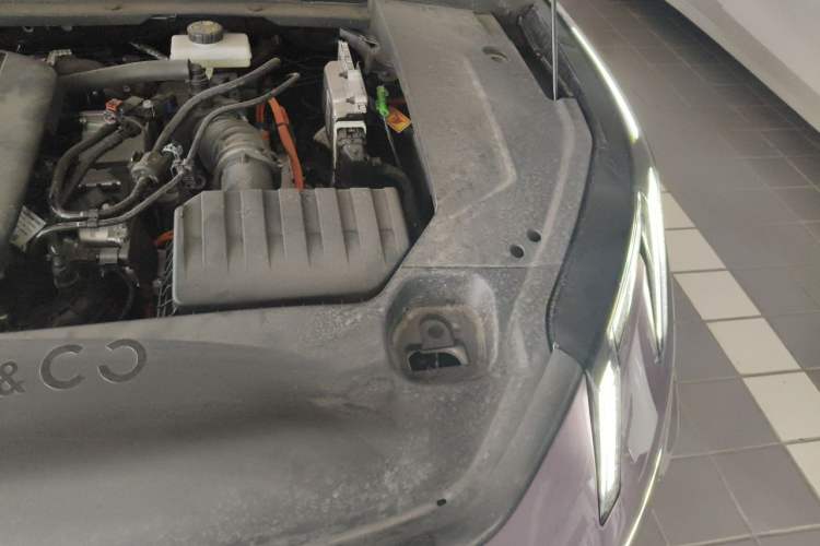 Used Lynk & Co 07 2026 Model 126 Long-Range Ultra H7 Engine Bay Left