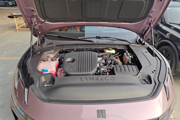 Used Lynk & Co 07 2026 Model 126 Long-Range Ultra H7 Engine Bay