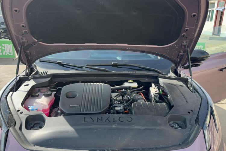 Used Lynk & Co 07 2026 Model 126 Long-Range Ultra H7 Engine Bay