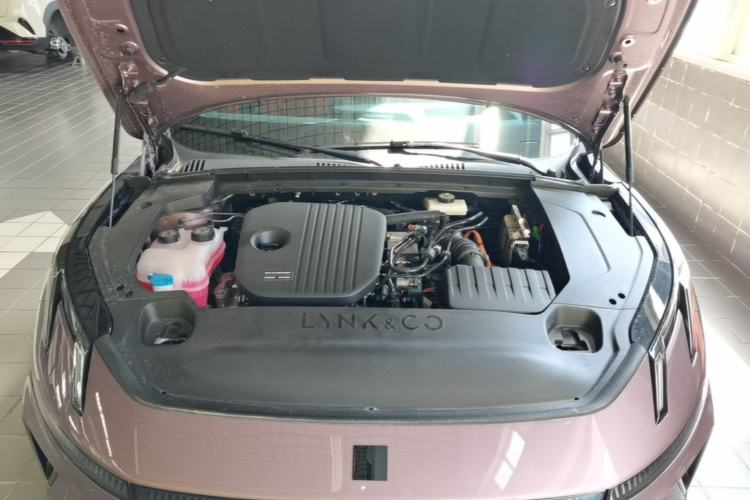 Used Lynk & Co 07 2026 Model 126 Long-Range Ultra Engine Bay
