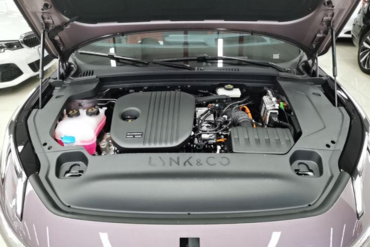 Used Lynk & Co 07 2026 Model 126 Long-Range Ultra H7 Engine Bay