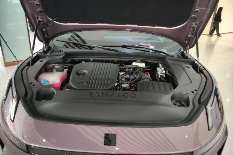 Used Lynk & Co 07 2026 Model 126 Long-Range Ultra H7 Engine Bay