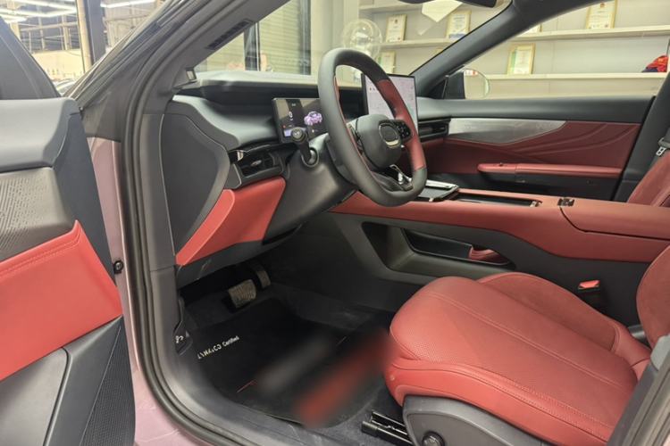 Used Lynk & Co 07 2026 Model 126 Long-Range Ultra H7 Interior 3