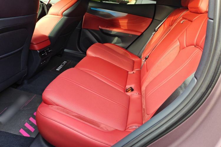 Used Lynk & Co 07 2026 Model 126 Long-Range Ultra H7 Interior 4