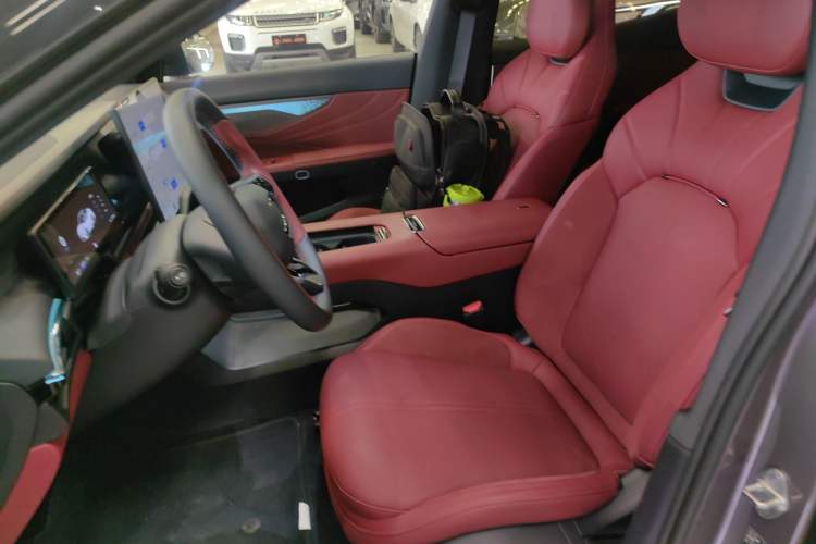 Used Lynk & Co 07 2026 Model 126 Long-Range Ultra H7 Left Front Seat