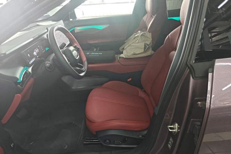 Used Lynk & Co 07 2026 Model 126 Long-Range Ultra H7 Left Front Seat