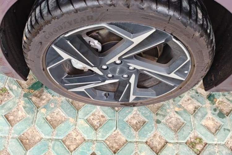 Used Lynk & Co 07 2026 Model 126 Long-Range Ultra Left Front Wheel Hub