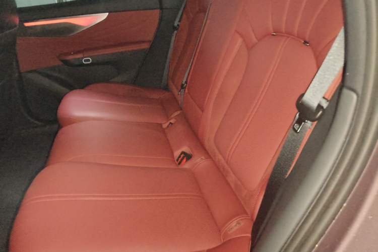 Used Lynk & Co 07 2026 Model 126 Long-Range Ultra H7 Left Rear Seat