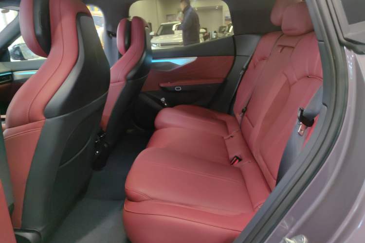 Used Lynk & Co 07 2026 Model 126 Long-Range Ultra H7 Left Rear Seat