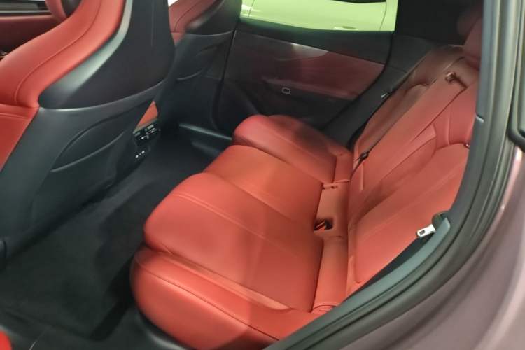 Used Lynk & Co 07 2026 Model 126 Long-Range Ultra H7 Left Rear Seat