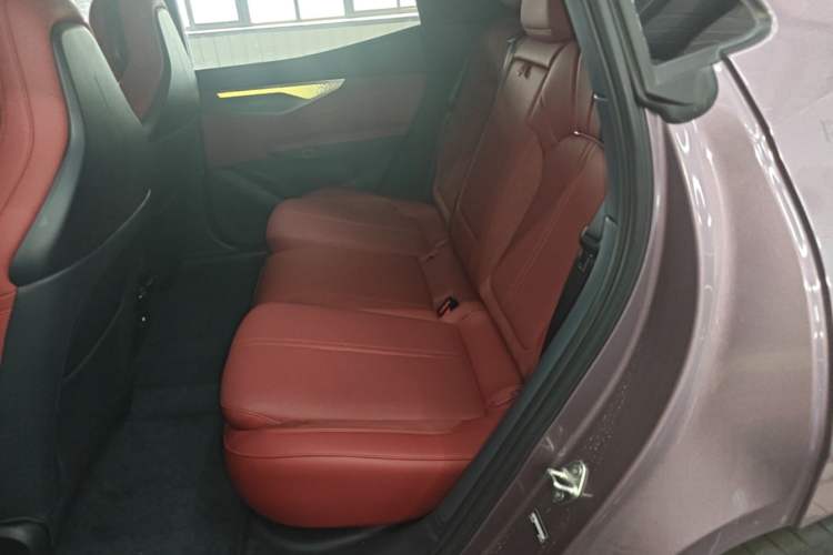 Used Lynk & Co 07 2026 Model 126 Long-Range Ultra H7 Left Rear Seat