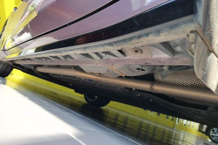 Used Lynk & Co 07 2026 Model 126 Long-Range Ultra Left Side Sill