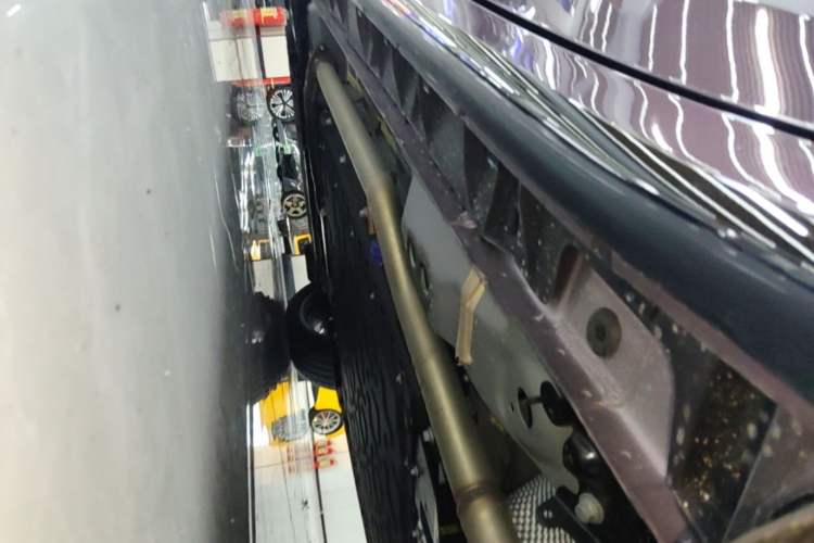 Used Lynk & Co 07 2026 Model 126 Long-Range Ultra H7 Left Side Sill
