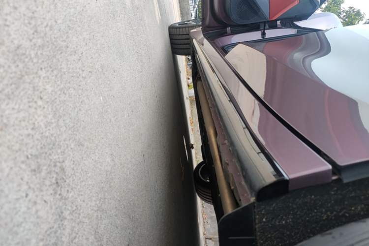 Used Lynk & Co 07 2026 Model 126 Long-Range Ultra H7 Left Side Sill