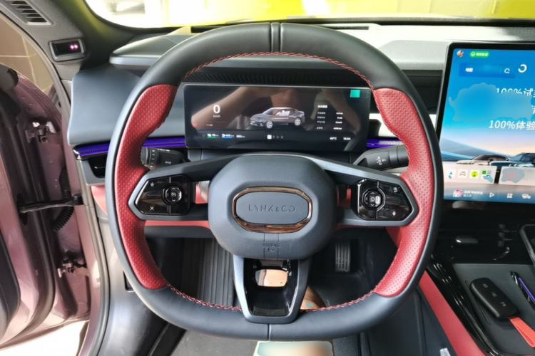 Used Lynk & Co 07 2026 Model 126 Long-Range Ultra Steering Wheel