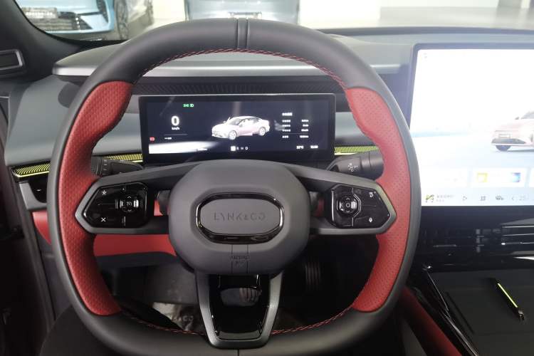 Used Lynk & Co 07 2026 Model 126 Long-Range Ultra H7 Steering Wheel