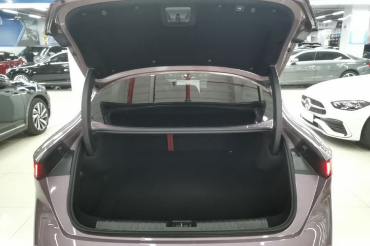 Used Lynk & Co 07 2026 Model 126 Long-Range Ultra H7 Trunk