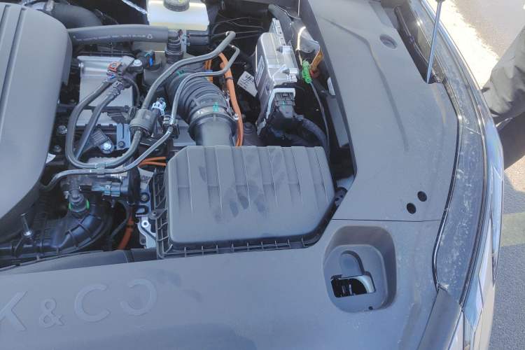 Used Lynk & Co 07 2026 Model 126 Long-Range Ultra Engine Bay Left