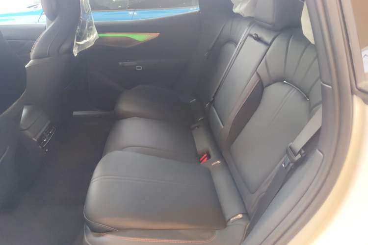 Used Lynk & Co 07 2026 Model 126 Long-Range Ultra Interior 4