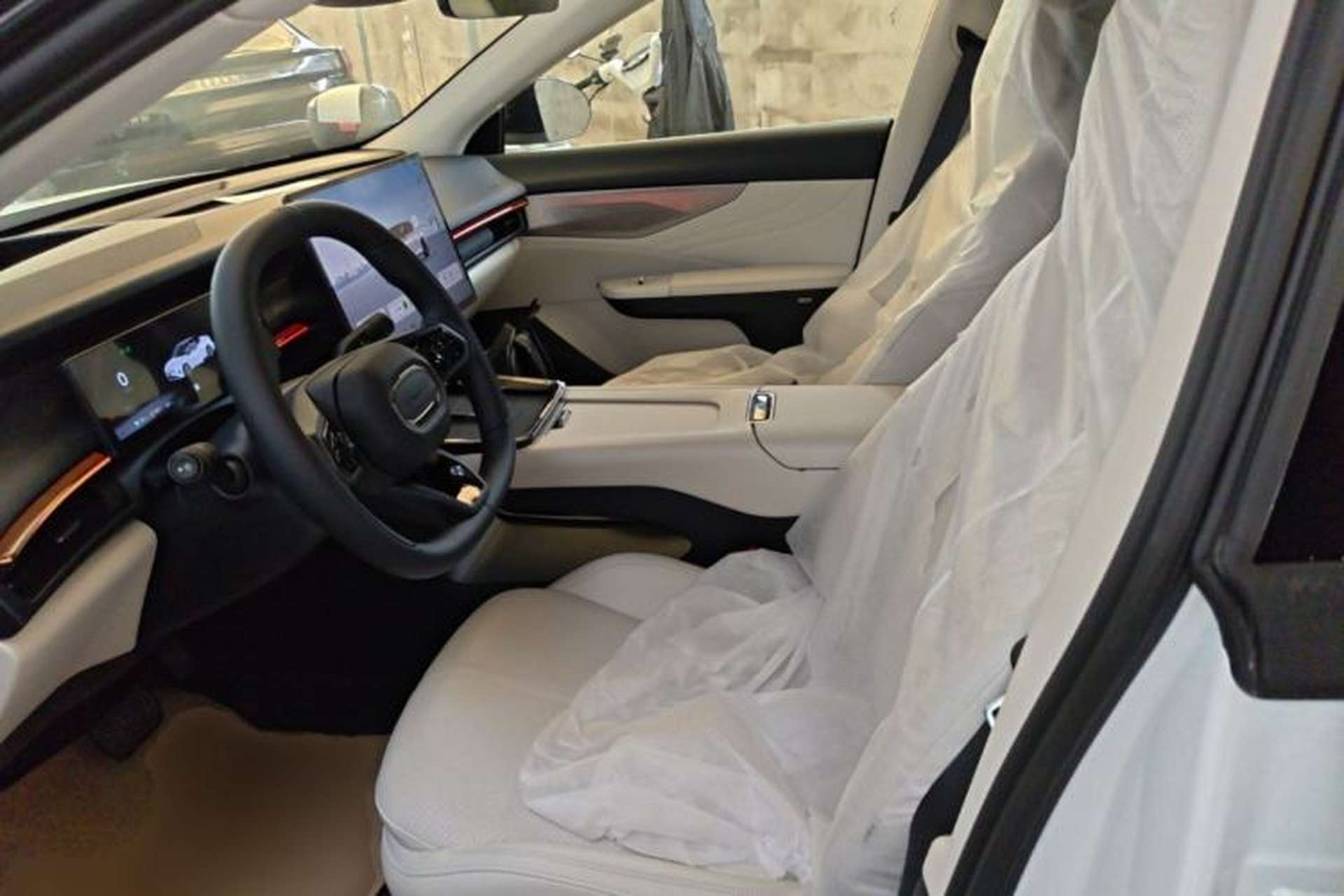 Used Lynk & Co 07 2026 Model 126 Long-Range Ultra Left Front Seat