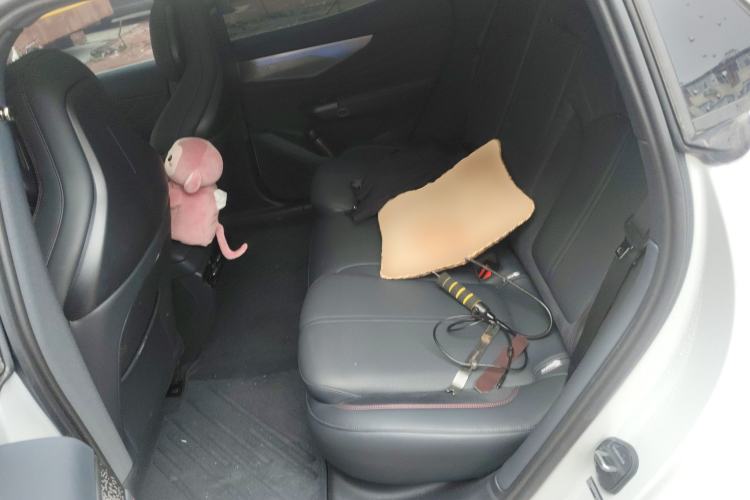 Used Lynk & Co 07 2026 Model 126 Long-Range Ultra Left Rear Seat
