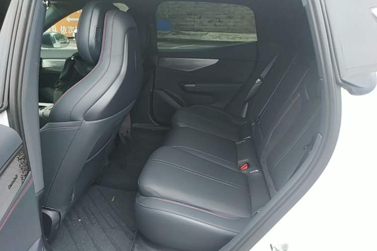 Used Lynk & Co 07 2026 Model 126 Long-Range Ultra Left Rear Seat