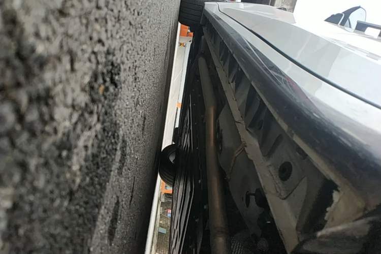 Used Lynk & Co 07 2026 Model 126 Long-Range Ultra Left Side Sill