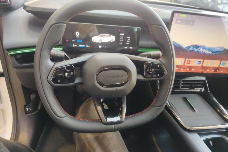 Used Lynk & Co 07 2026 Model 126 Long-Range Ultra Steering Wheel