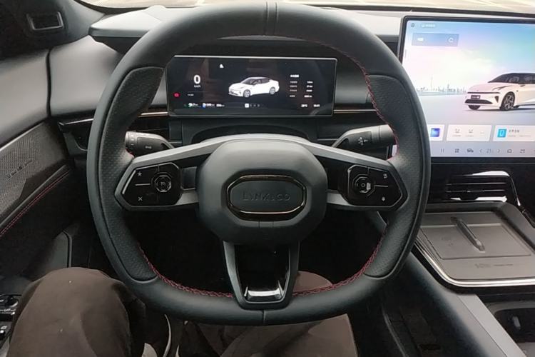 Used Lynk & Co 07 2026 Model 126 Long-Range Ultra Steering Wheel