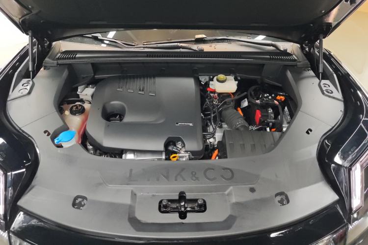 Used Lynk & Co 08 EM-P 2023 245km Ultra-Long Range Halo Engine Bay