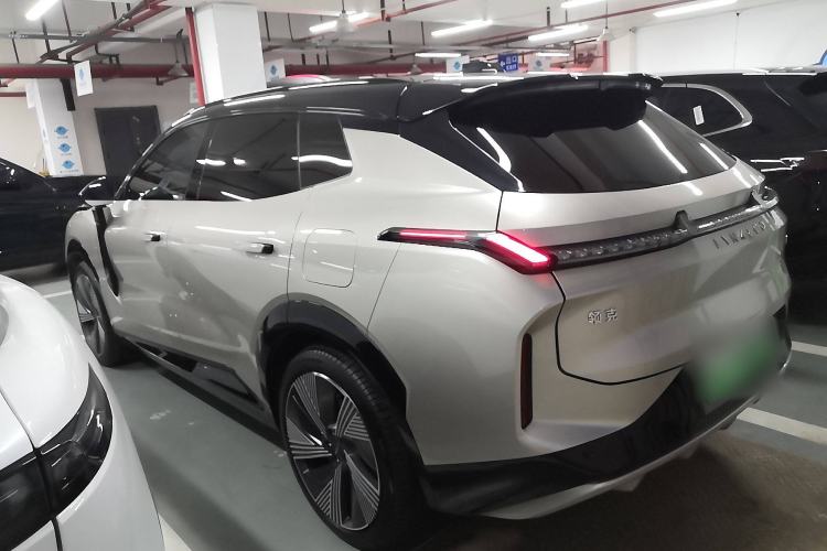 Used Lynk & Co 08 EM-P 2025 245km Ultra-Long Range Halo Exterior 3