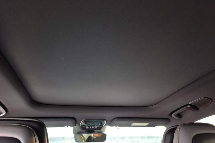 Used Lynk & Co 08 EM-P 2023 120km Long-Range Halo Interior 7
