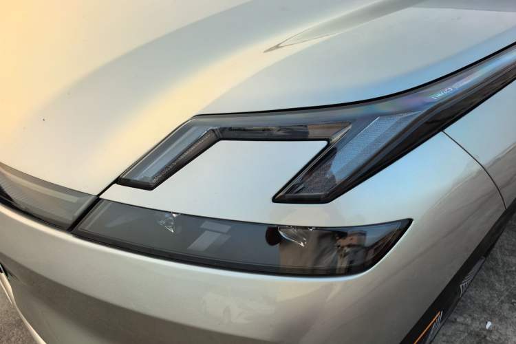 Used Lynk & Co 08 EM-P 2023 120km Long-Range Halo Left Front Headlight