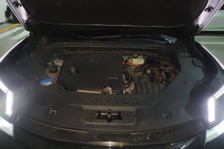 Used Lynk & Co 08 EM-P 2023 120km Long-Range Halo Engine Bay