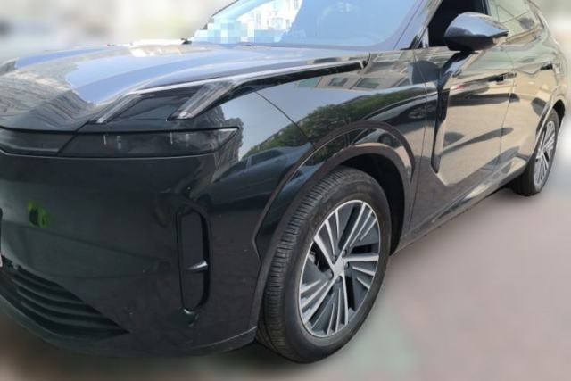 Used Lynk & Co 08 EM-P 2023 120km Long-Range Halo
