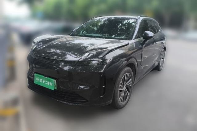 Used Lynk & Co 08 EM-P 2023 120km Long-Range Halo